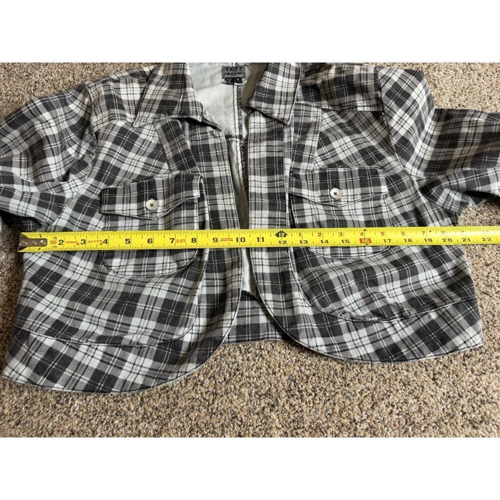 Tripp NYC Jacket Womens 2 Apx US Large Gray Black Plaid Cropped - Picture 6 of 6